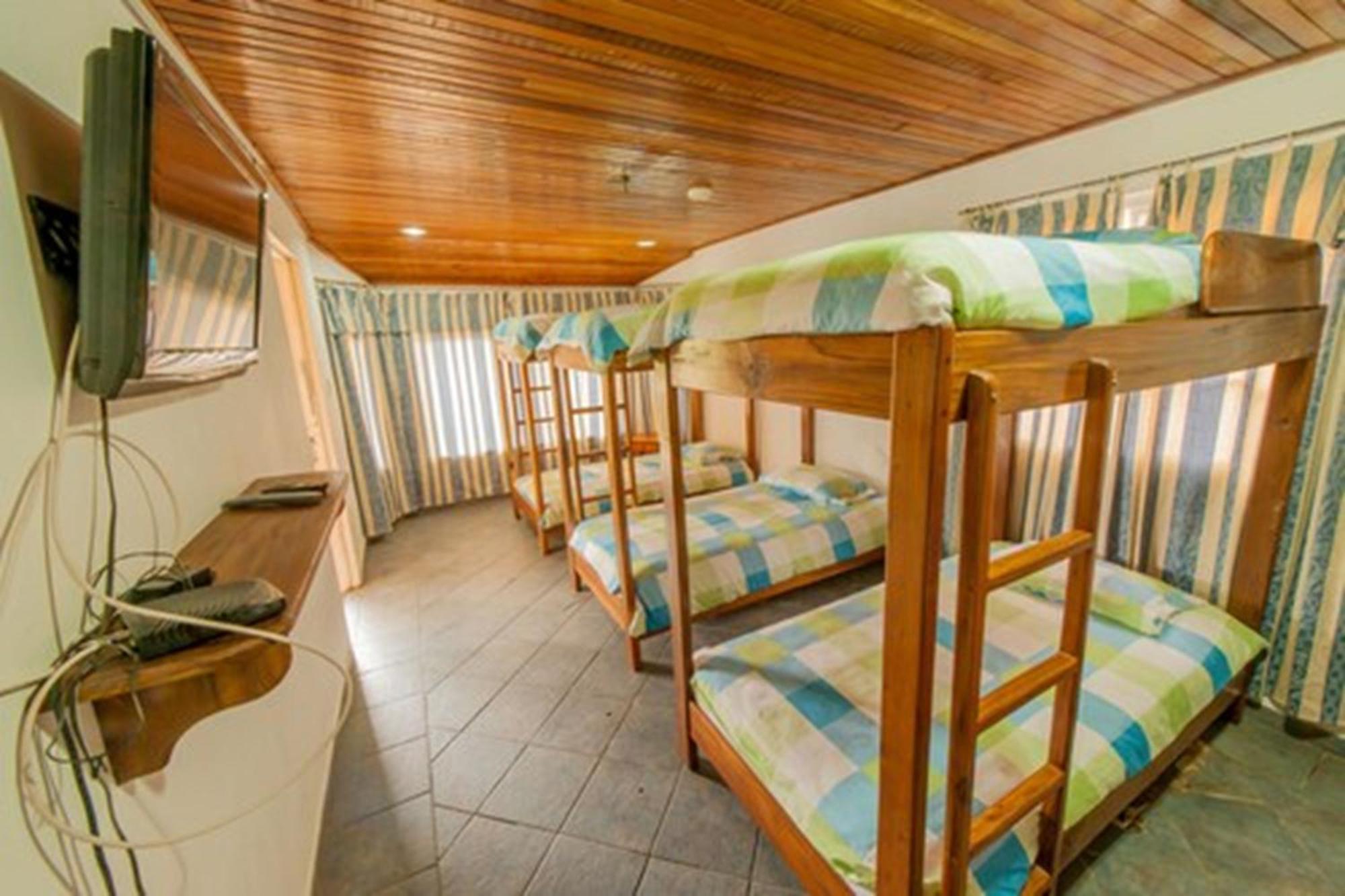 Hotel Posada Los Delfines Bocas del Toro Zewnętrze zdjęcie